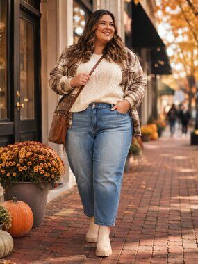 Vigoss Thompson Tomboy Jeans 20 Light Wash Relaxed Casual Chic Weekend Denim